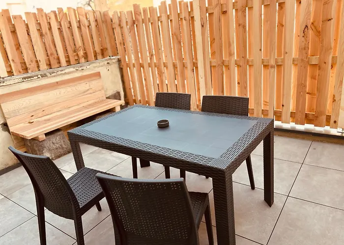 Maison La 109eme Apartment *